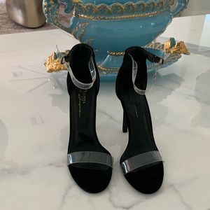 👠Black suede see through strap sandals!